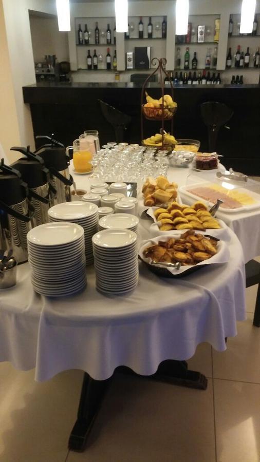 Hotel Casino Hue Melen Zapala Esterno foto